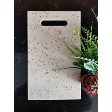 Разделочная доска  из камня с отверстием