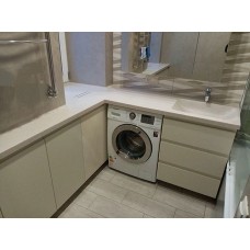 Мебель  в ванную с тумбой и столешницей -подоконником