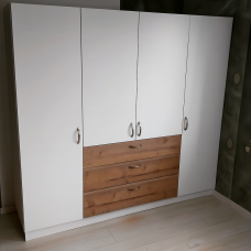 Шкаф на четыре двери  «Модель 13» — комбинированный фасад: белый + древесный декор