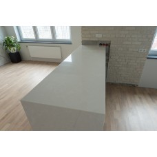 Столешница из кварца на кухню для острова